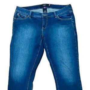 TORRID Denim Medium Blue Sophia Crop Button Pocket Jeans Size 12 NWT